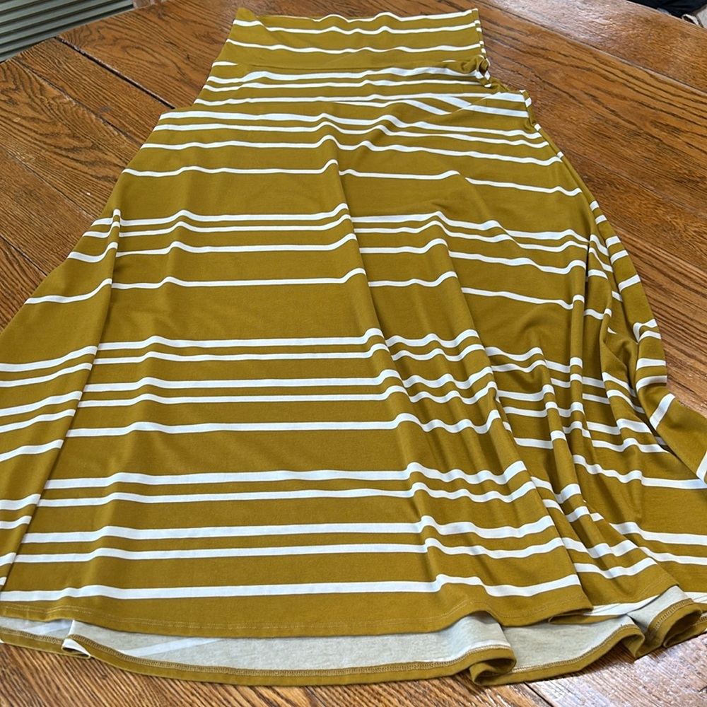 LuLaRoe Golden Striped Maxi Skirt
